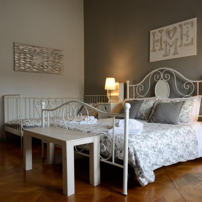 RESIDENZA DEGLI ARTISTI - La Maison - Camera Tripla Deluxe - 13
