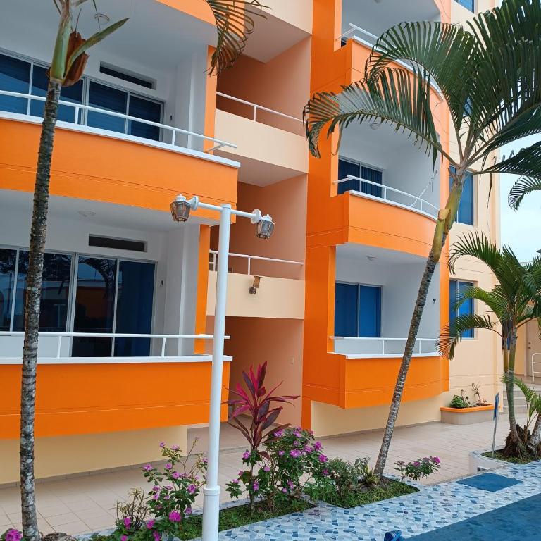 Apartamento impecable en Tonsupa, Conjunto Salaverry VI - Two-Bedroom Apartment - 4