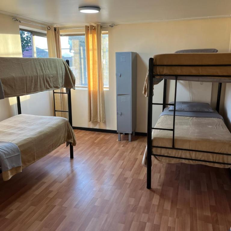 Fast Track SCL Airport - Bed in 4-Bed Mixed Dormitory Room - 3