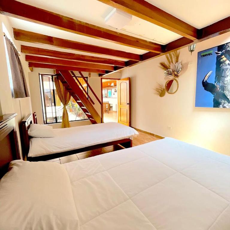 Quito Basecamp - Adventure Hostel - Habitación Cuádruple Clásica - 2