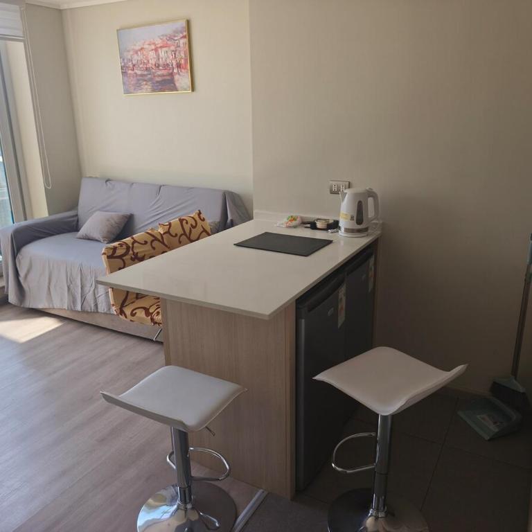 Departamento Con piscina en la terraza y cerca de Viña - One-Bedroom Apartment - 3