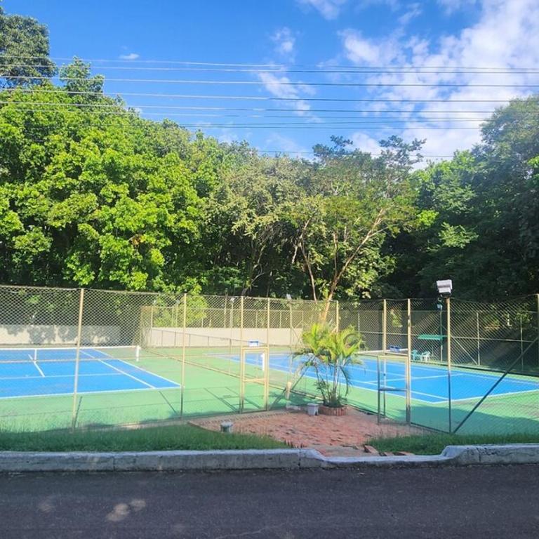 Casa Bella piscina privada en Carmen de Apicalá - Villa de 3 dormitorios - 9
