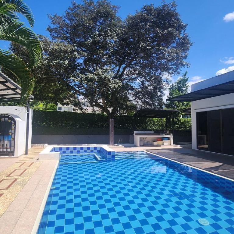 Casa Bella piscina privada en Carmen de Apicalá - Villa de 3 dormitorios - 10