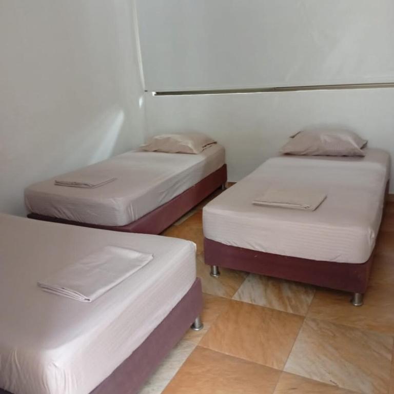 Casa Bella piscina privada en Carmen de Apicalá - Villa de 3 dormitorios - 12