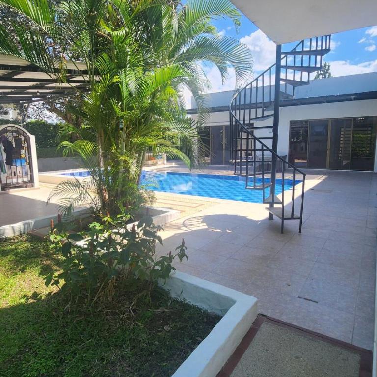 Casa Bella piscina privada en Carmen de Apicalá - Villa de 3 dormitorios - 22