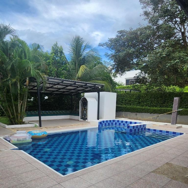 Casa Bella piscina privada en Carmen de Apicalá - Villa de 3 dormitorios - 62