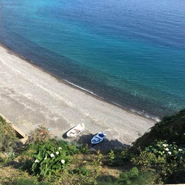 Via Roma 55 - Appartamento con 2 Camere da Letto - 82