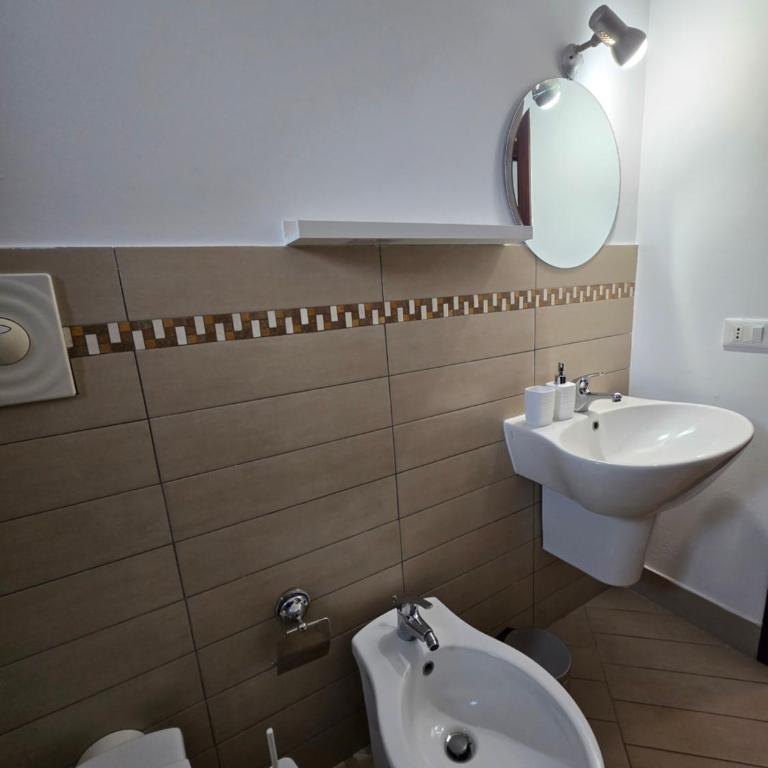 Guglie centro suite - Appartamento con 1 Camera da Letto - 11