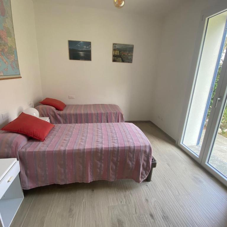 Villa Carlotta Rossa - Holiday Home with garden and pool - Casa Vacanze con 3 Camere da Letto - 15