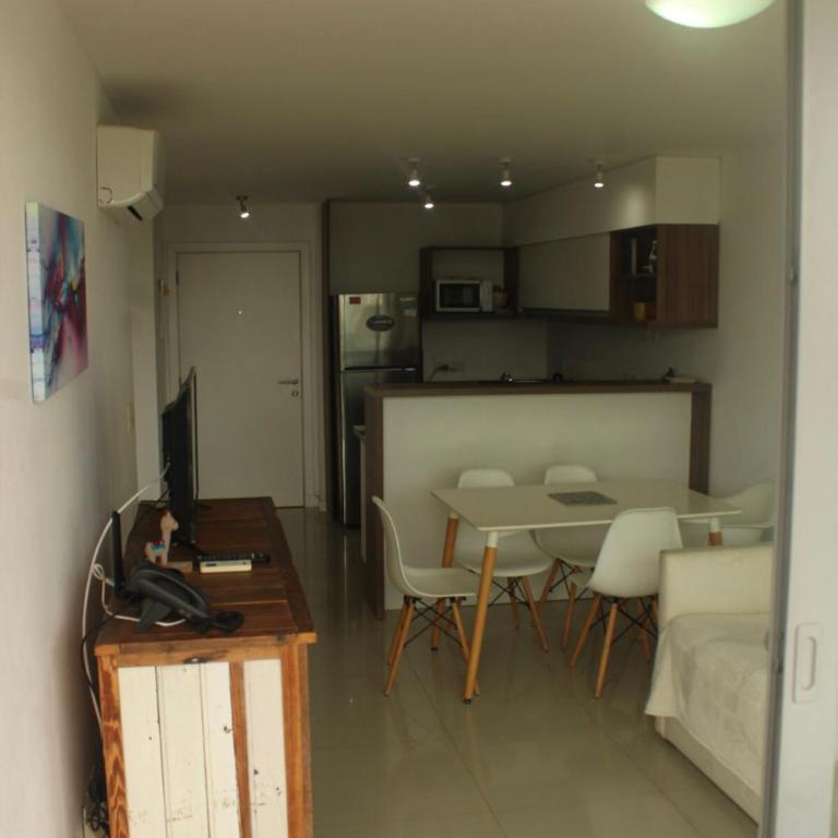 Hermoso apartamento en Torre Chronos con piscina climantizada y vista al mar - Apartamento de 2 dormitorios - 9