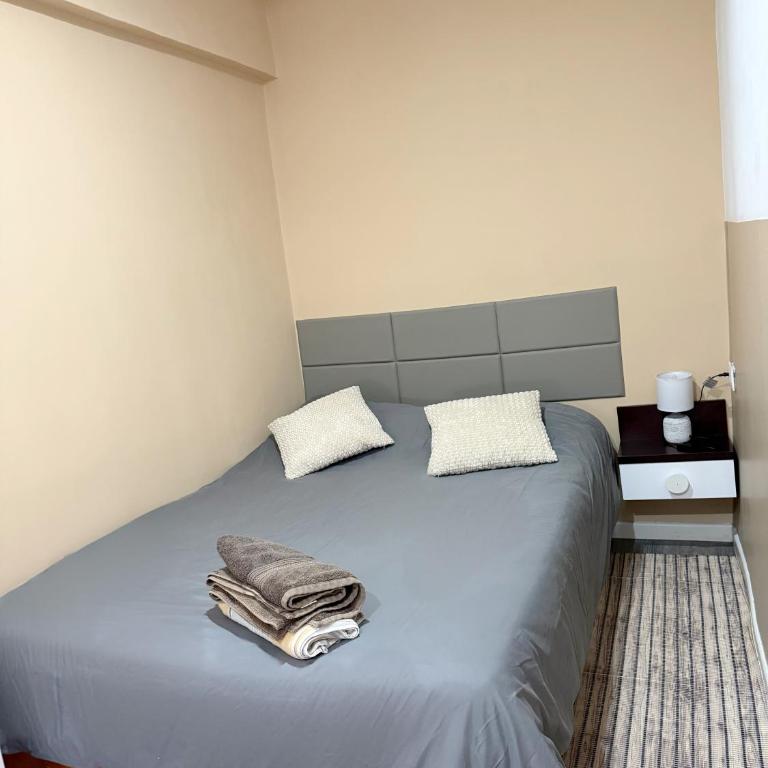 Avenue Rooms - Large Double Room - 1