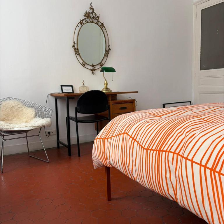 Liberté - Chambre Double avec Salle de Bains Privative - 1