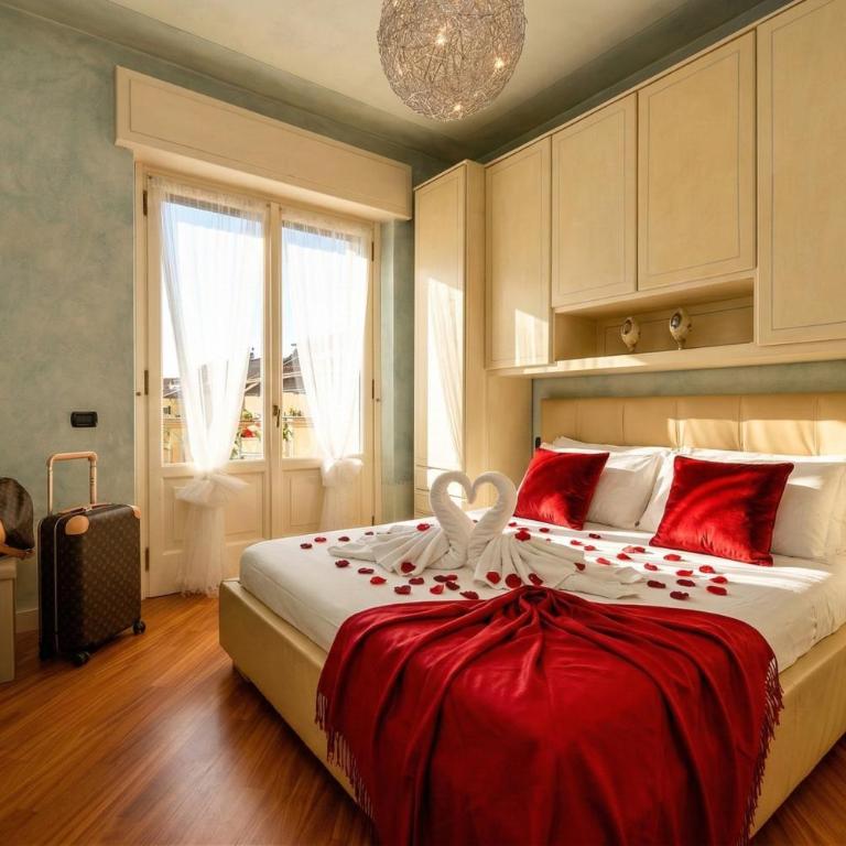 Villa Bugatti Indipendent Villa ,lake view and private pool, DesenzanoLoft Official Partner Homes & Villas by Marriott Bonvoy - Villa Deluxe - 40