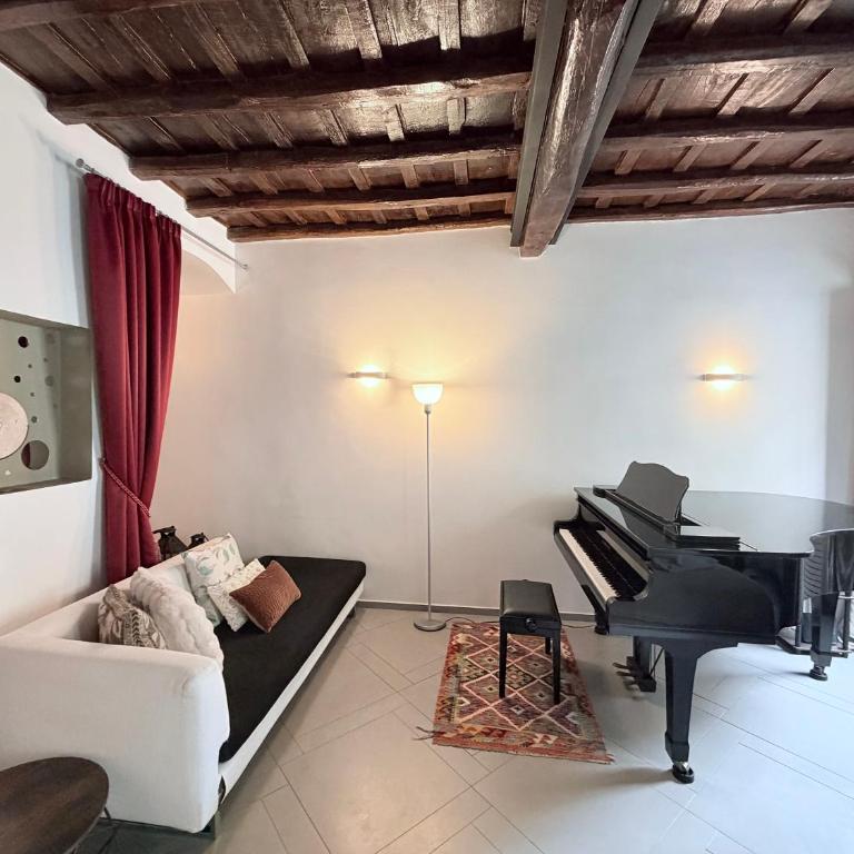 Trastevere Historic Loft by Luxury Getaways - One-Bedroom Apartment - 1