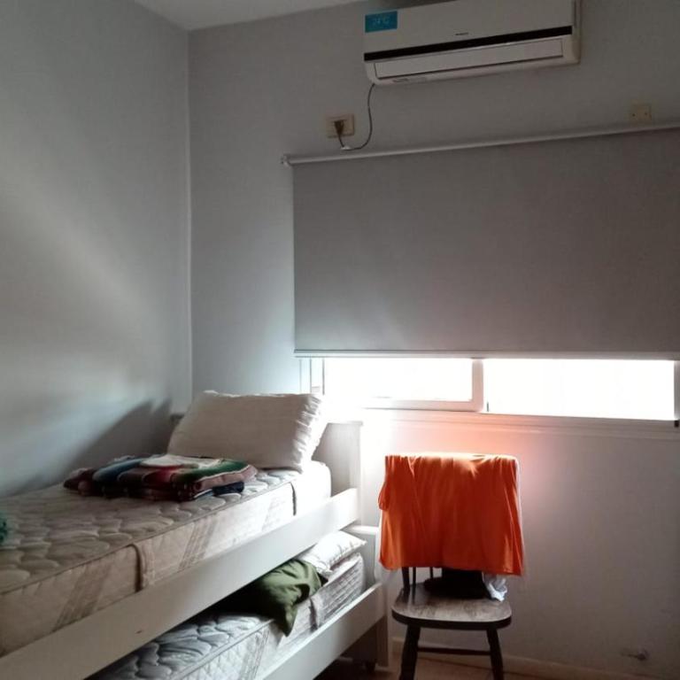 Departamento Centrico con facil acceso - Apartamento de 2 dormitorios - 3