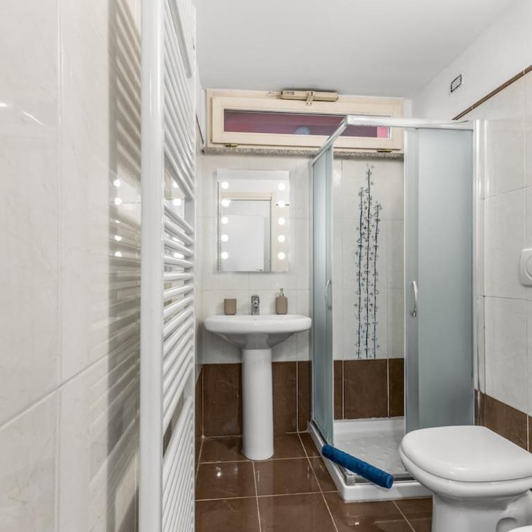 Metro Duomo - Central Station - Loft AC and WiFi - Appartamento con 1 Camera da Letto - 2