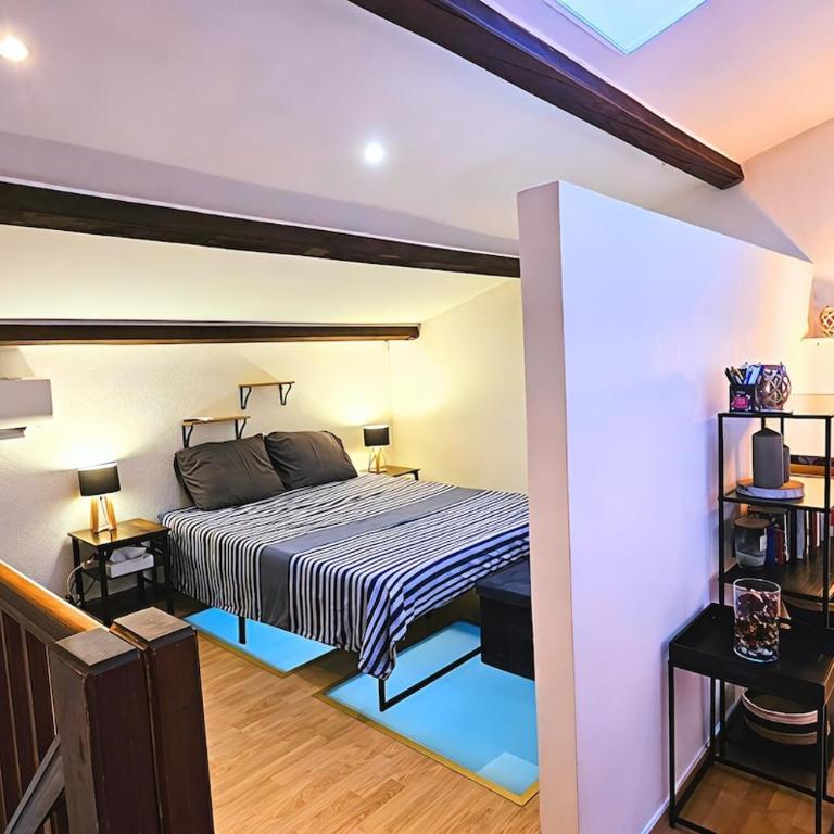 Cozy duplex with swimming pool and terrace in Fréjus - Appartement 1 Chambre - 17