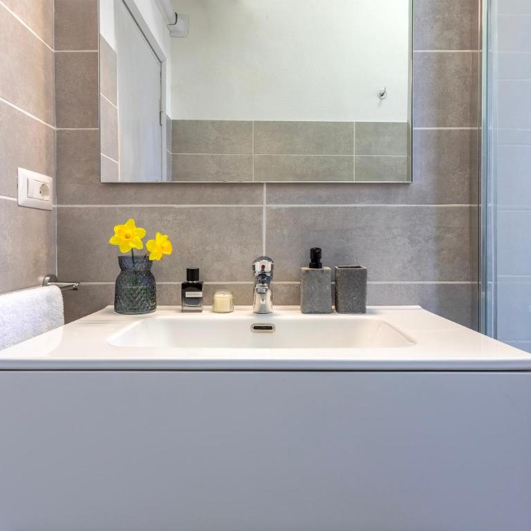 TRANQUILITY apartment - Appartamento con 2 Camere da Letto e Terrazza - 15