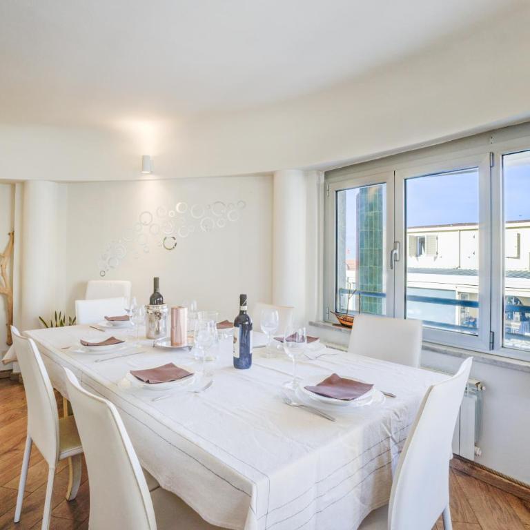 Intero Appartamento sul mare Passeggiata Viareggio - Appartamento con 3 Camere da Letto - 11