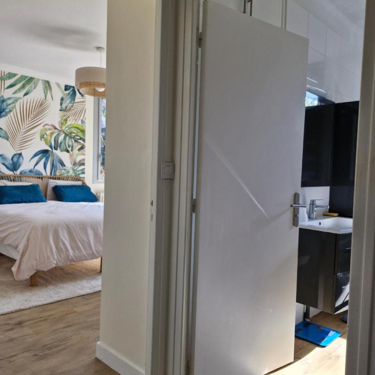 Les Jardins du Vincin - Chambre Lit King-Size - Vue sur Jardin - 4