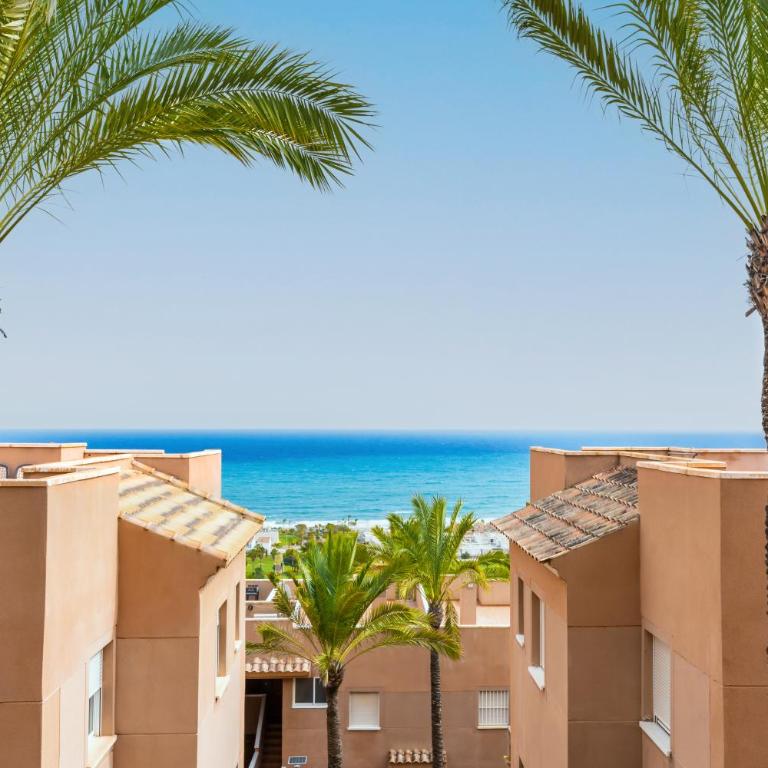 Marina de la Torre Sea View Family Apartment - Pool & Terrace - Apartamento de 2 dormitorios - 2