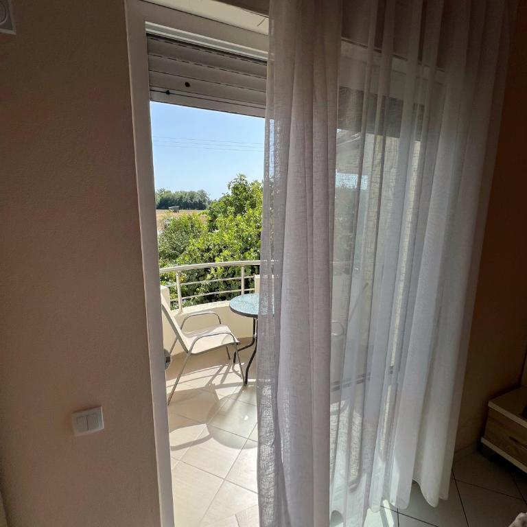 Apartments Belmare - Triple Room with Balcony - 4