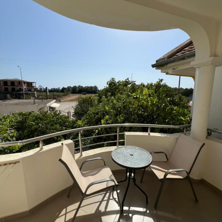 Apartments Belmare - Triple Room with Balcony - 5