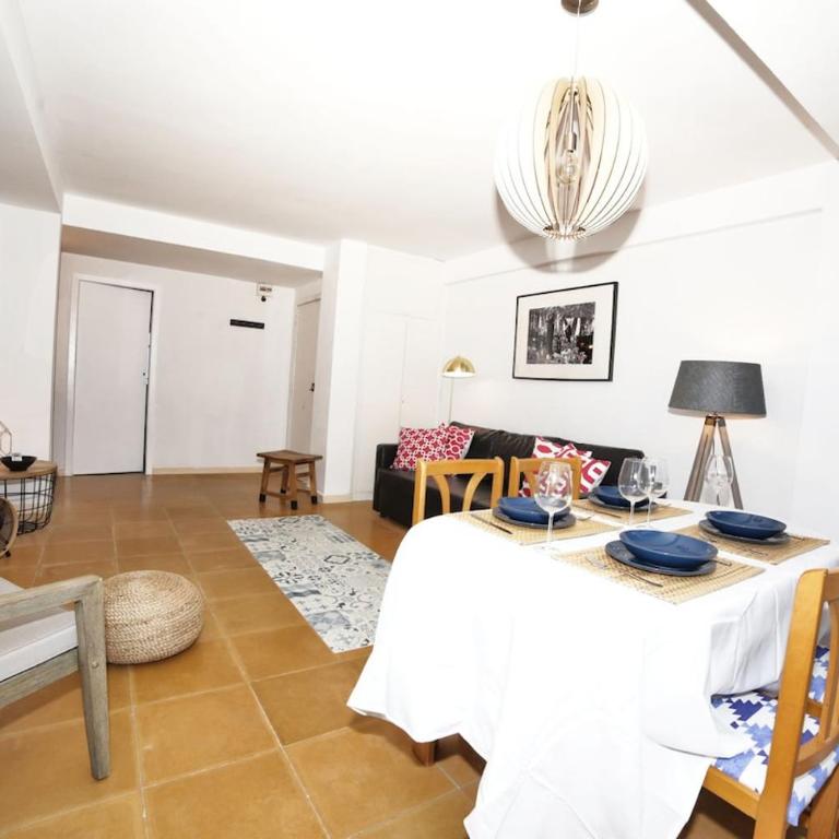 A 30 pasos de la Playa de Gandia Aire acondicionado Wi-Fi Colonia DUCAL - Two-Bedroom Apartment - 4