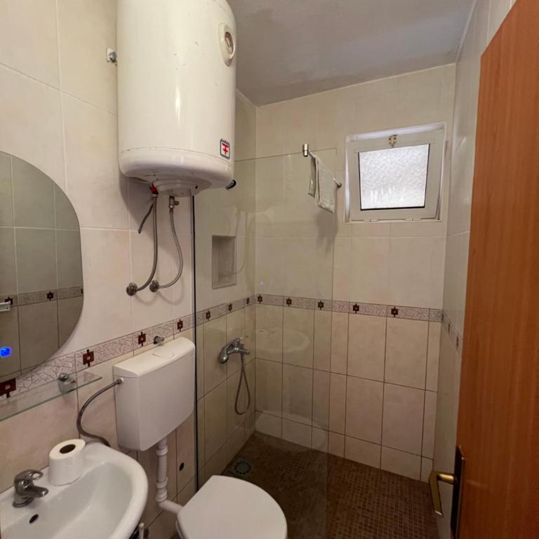 Apartments Belmare - Triple Room with Balcony - 11