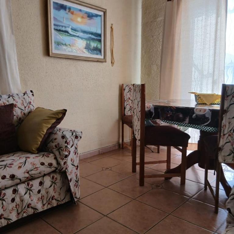 Casa turistas Pinamarga - Two-Bedroom House - 12