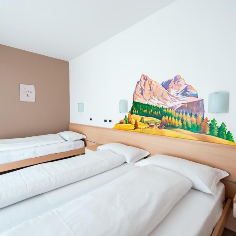 Hotel Montana ski-bike-spa - Camera Familiare con Balcone - 1