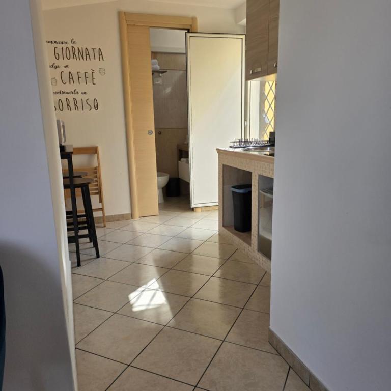 Aurora Residence Tor Vergata-Metro C Torrenova, Free Parking and WiFi - Apartment - Erdgeschoss - 15