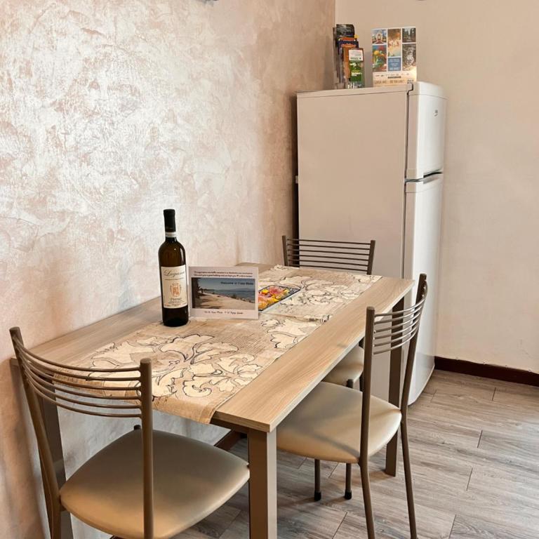 Casa Meda Rosa - Studio Apartment with One Double Bed - 11