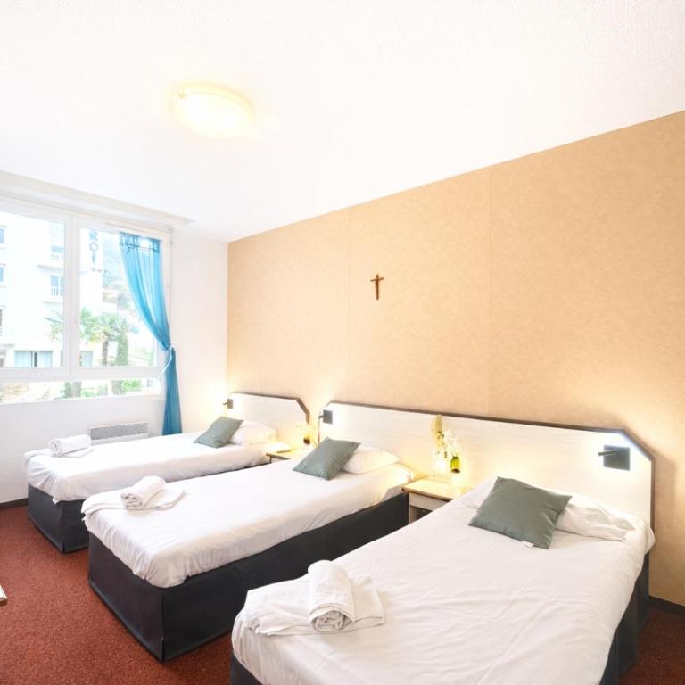 Hôtel Myosotis - Chambre Triple - 1
