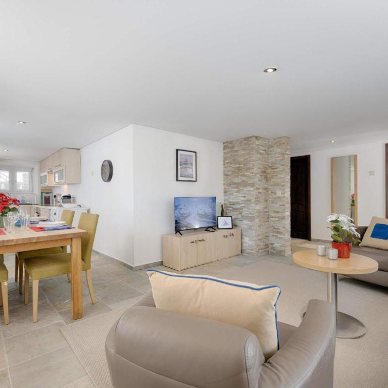 Haus Aquila 1 bedroom Apt - Apartment - 4