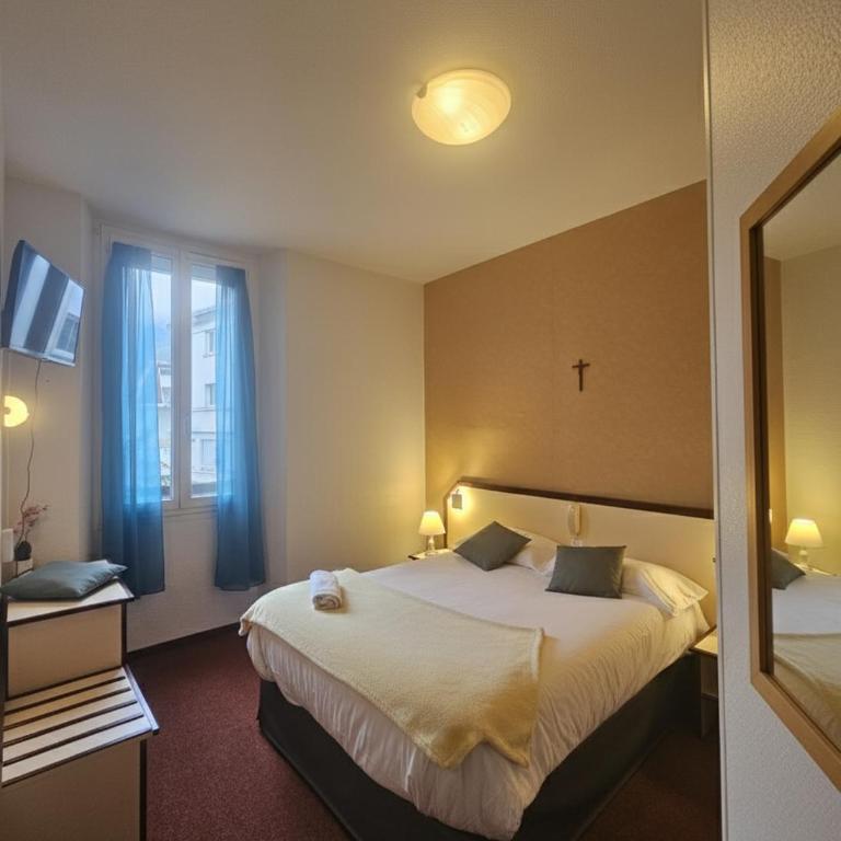 Hôtel Myosotis - Chambre Double Standard - 1
