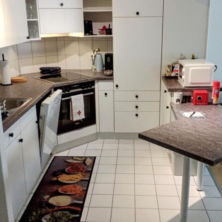 Central 2, nice two room apartment, free bus, city tax included - Apartment mit 2 Schlafzimmern - 11