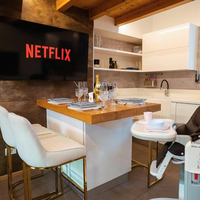 Haven Loft Como - Private Spa, Parking & Jacuzzi - Appartamento Deluxe con 2 Camere da Letto - 18