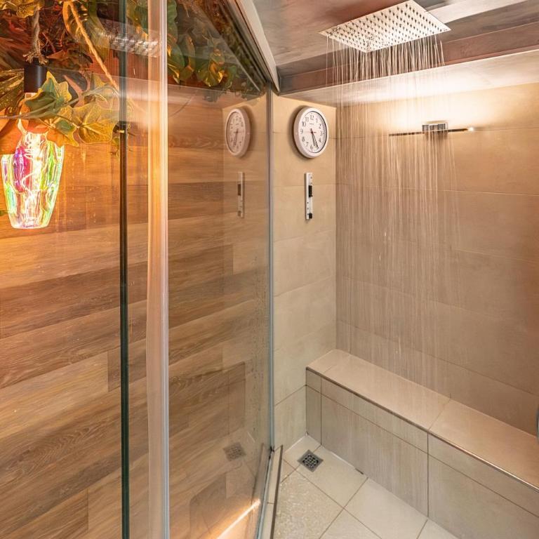 Haven Loft Como - Private Spa, Parking & Jacuzzi - Appartamento Deluxe con 2 Camere da Letto - 42