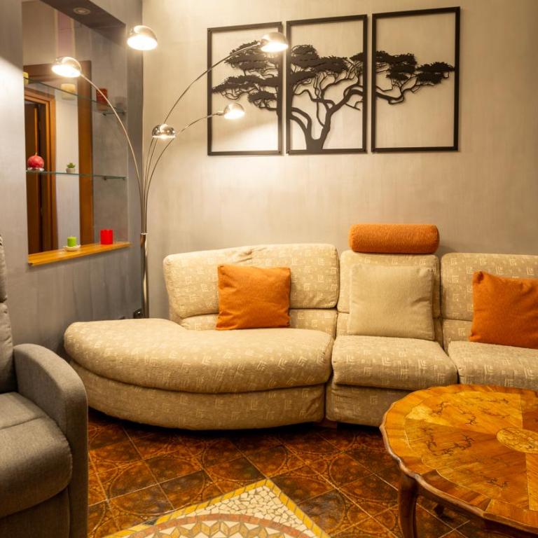 Il Mondo di Gianna, Family Apartment near Metro B Jonio Roma - Apartment mit 3 Schlafzimmern - obere Etage - 1