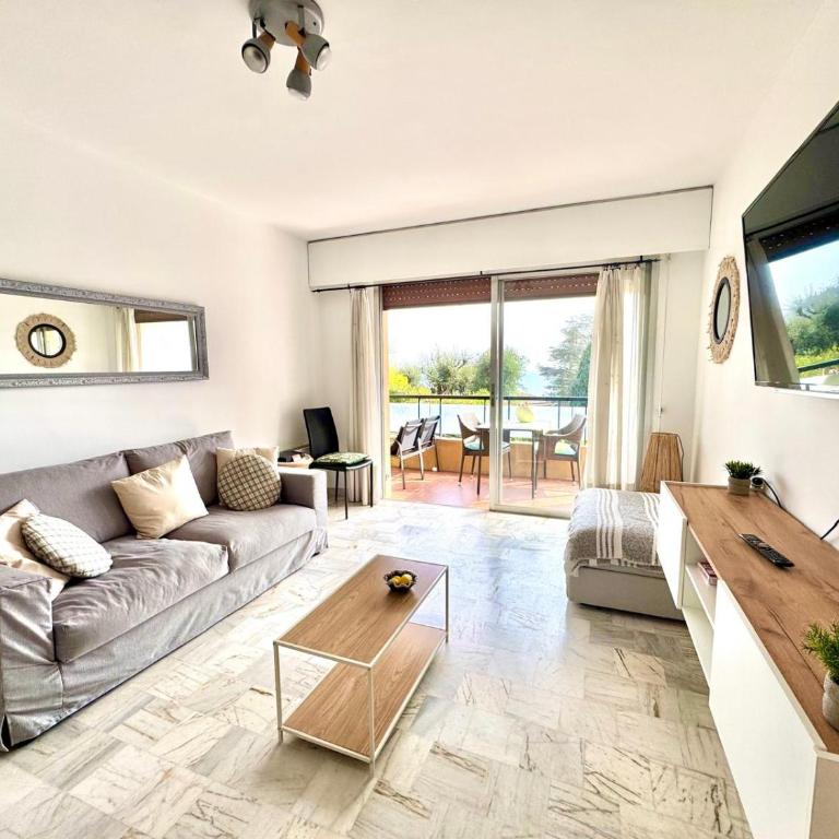 One Bedroom Apartment with Parking - Lemon Festival - One-Bedroom Apartment - 1