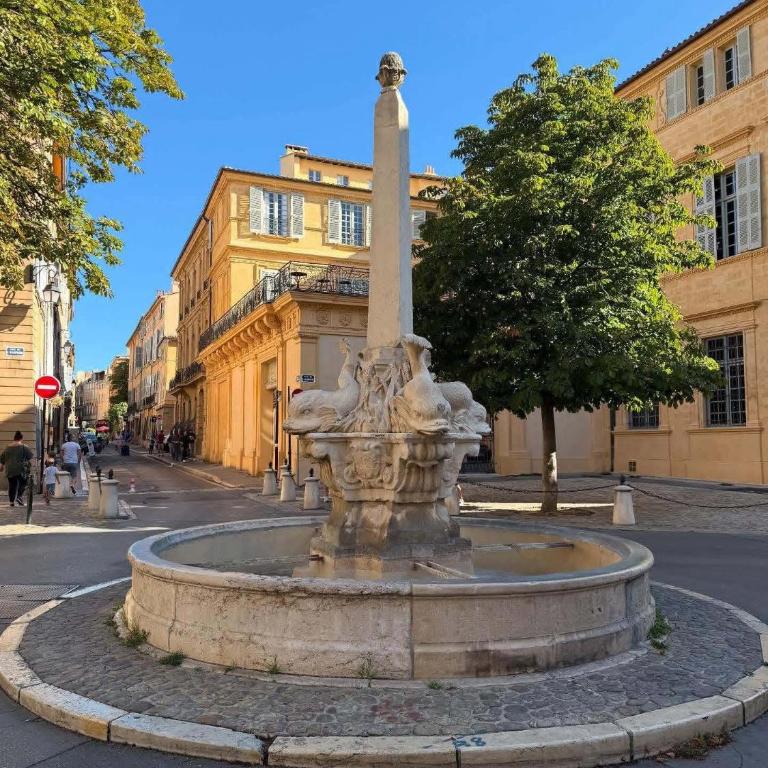Appartement T4 plein centre ville Climatisé escalier étroit - Appartamento con 3 Camere da Letto - Piano Alto - 27