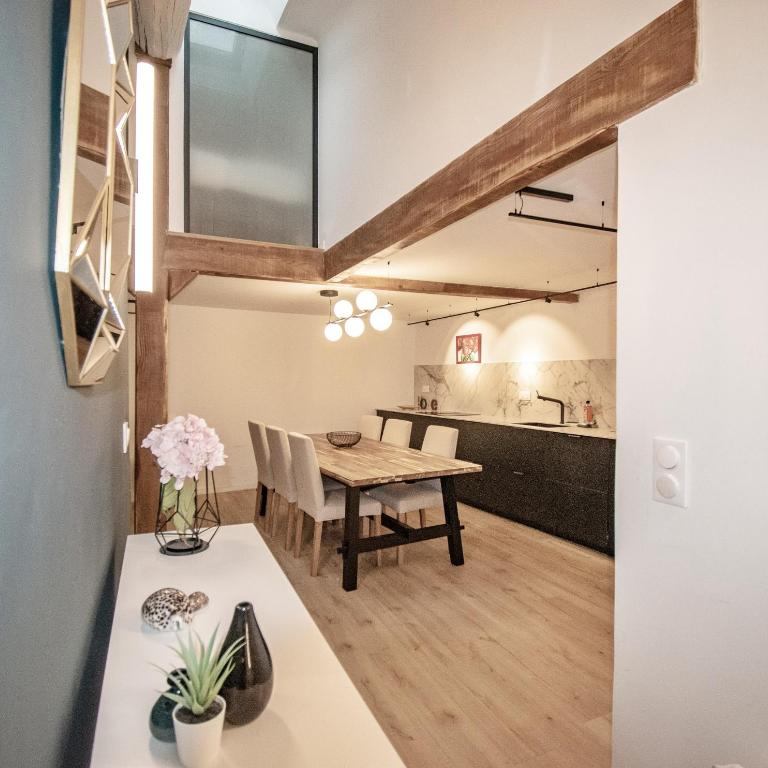 Appartement T4 plein centre ville Climatisé escalier étroit - Appartamento con 3 Camere da Letto - Piano Alto - 2