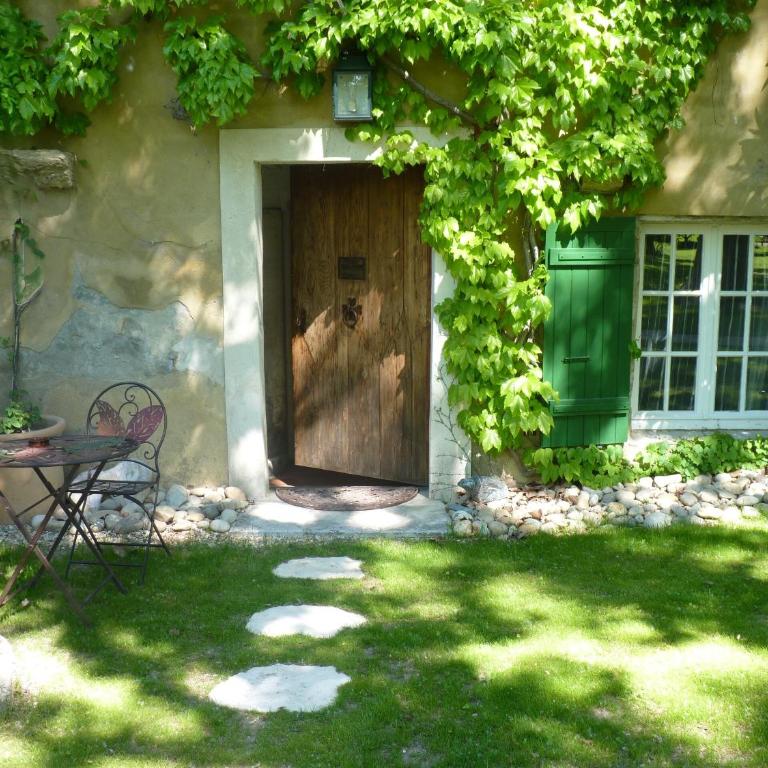 Domaine de Rhodes - 5 Chambres et 7 locations de vacances - Studio Supérieur - 9