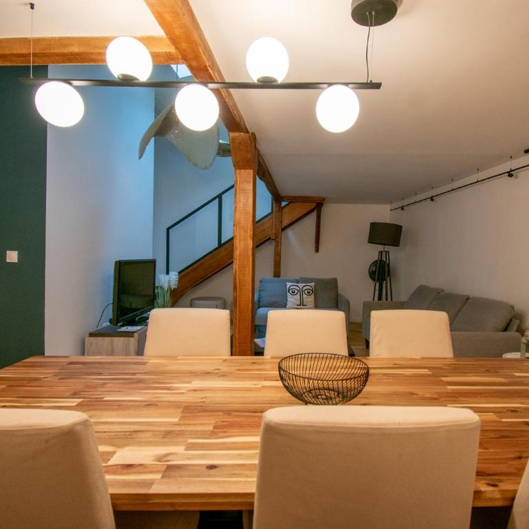 Appartement T4 plein centre ville Climatisé escalier étroit - Appartamento con 3 Camere da Letto - Piano Alto - 9