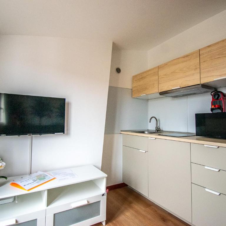 Studio climatisé avec terrasse, 5ème étage - Monolocale con Divano-Letto - 12