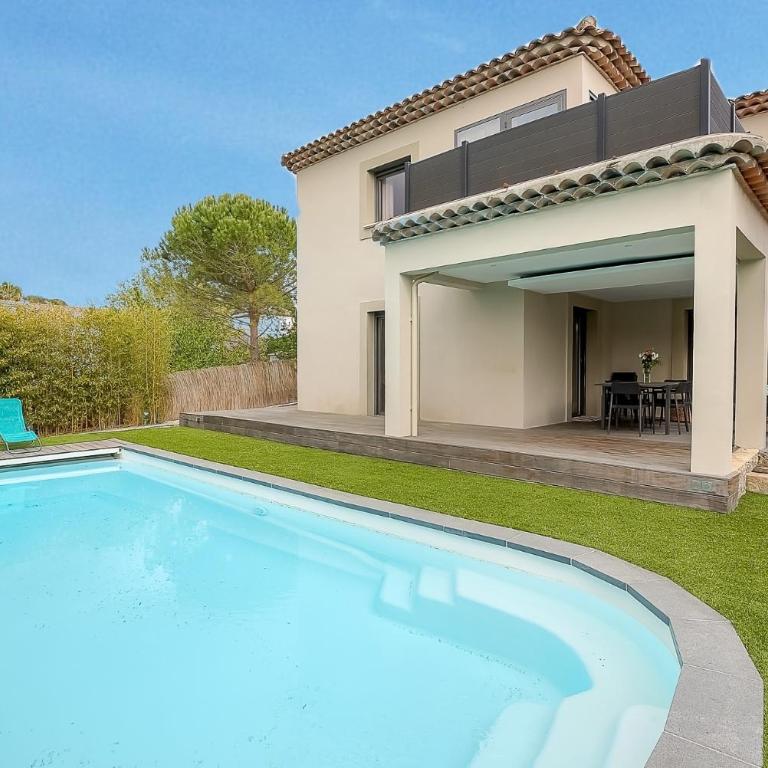 Villa Spacieuse - Piscine chauffée - Climatisé - Villa con Piscina Privata - 1