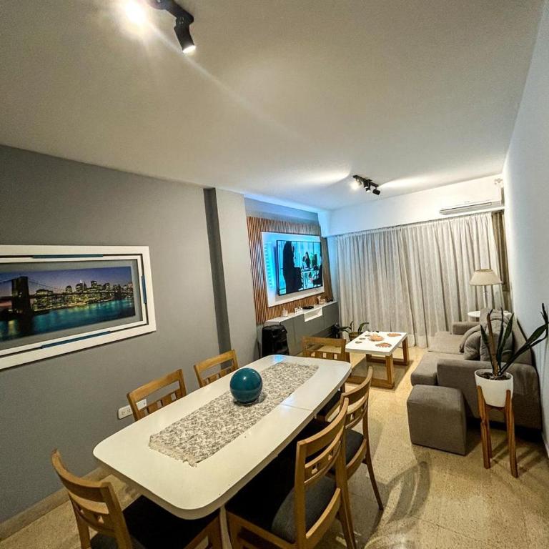 Departamento Centrico - Moderno- Incluye cochera - Two-Room Apartment - 1