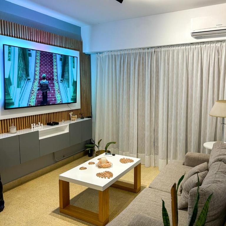 Departamento Centrico - Moderno- Incluye cochera - Two-Room Apartment - 3