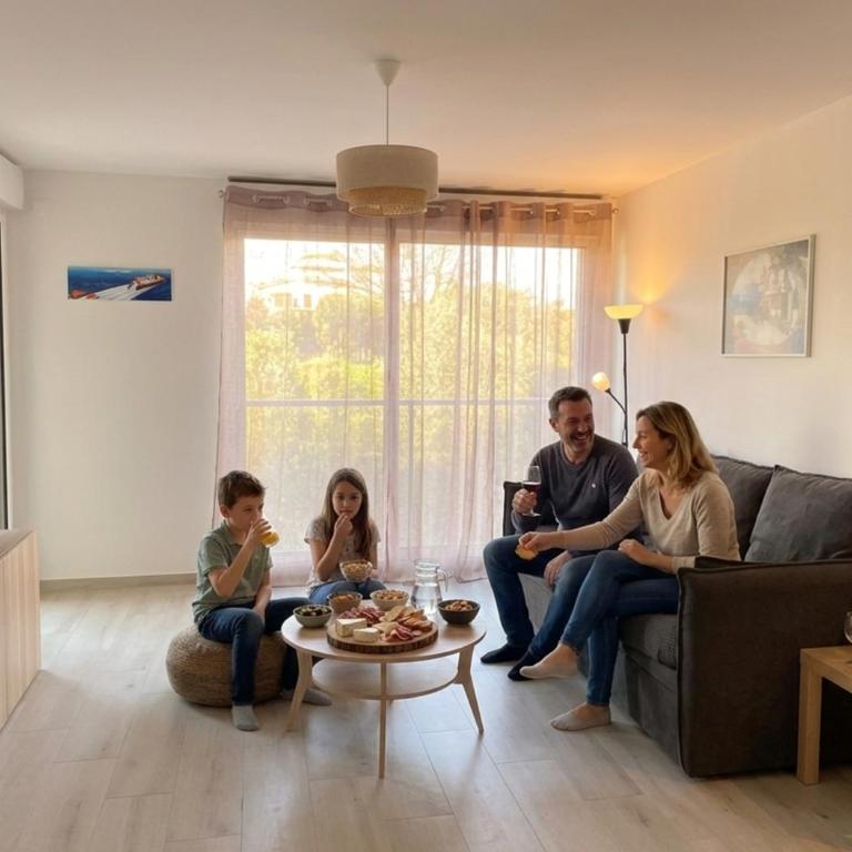 Modern apartment, pool, residence, close to port - Appartamento con 1 Camera da Letto - 2